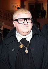 Alber Elbaz au Gala de la Mode du Musée des Arts Décoratifs, le 26 février 2020