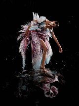 David Uzochukwu pour Iris van Herpen, Robe {Hydrozoa}, Collection {Sensory Seas}, 2020