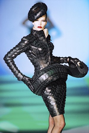 Collection « Les Insectes », haute couture printemps-été 1997