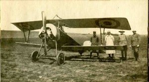 1916, un avion Nieuport à Froidos