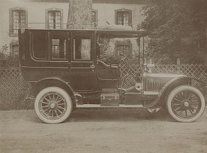 La Panhard 35 de Moïse de Camondo à Aumont, 1906